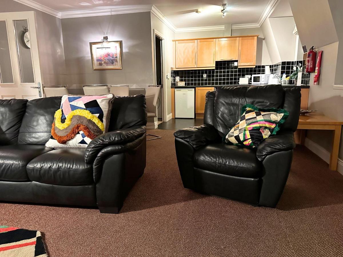 Spacious 2 Bedroom Apartment In Cill Airne Esterno foto